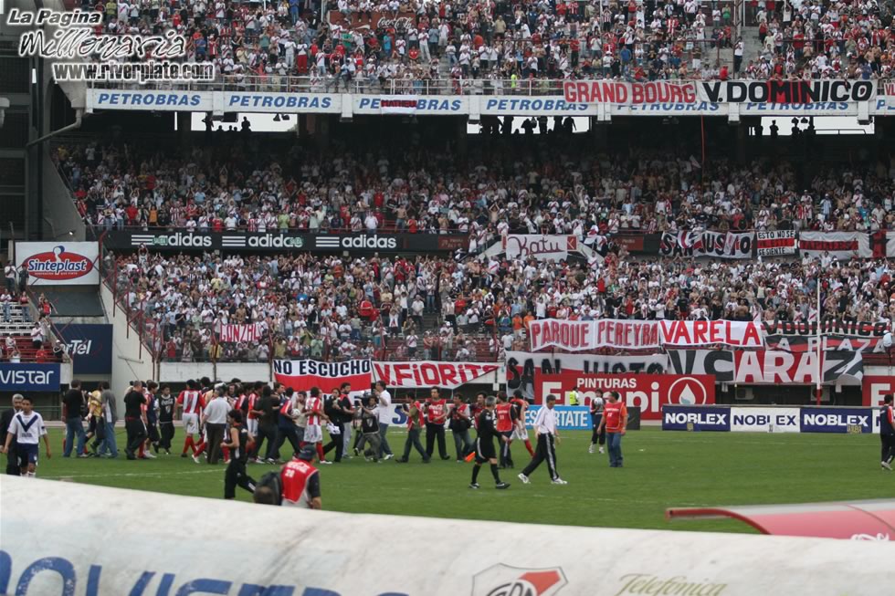 River Plate vs Velez Sarsfield (AP 2007) 17